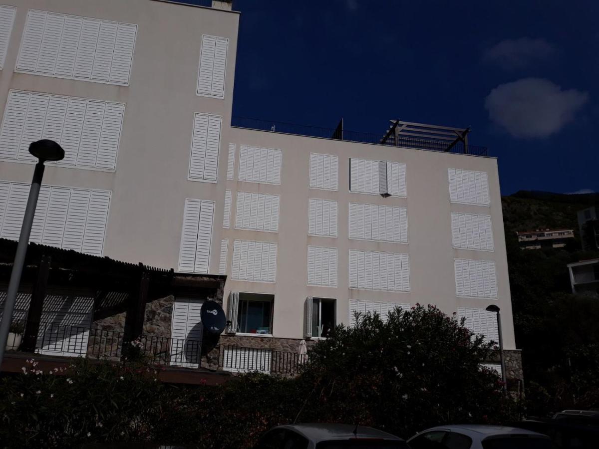 Przno Apartman White Star Apartment Exterior photo